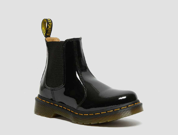 2976 women's patent leather chelsea boots