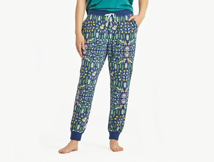 Life is Good Women's Snuggle Up Sleep Jogger - Fox Pattern