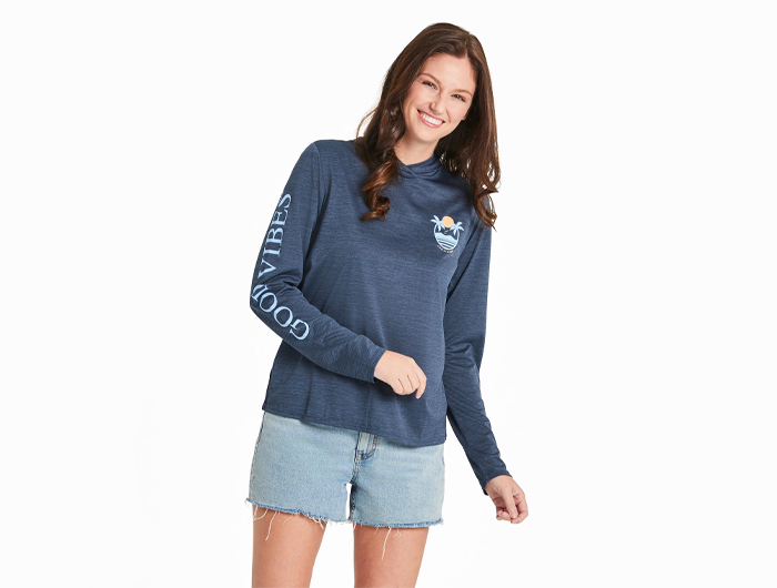 Life is Good Women's Long Sleeve Sun Crusher Hoodie - Small Palms