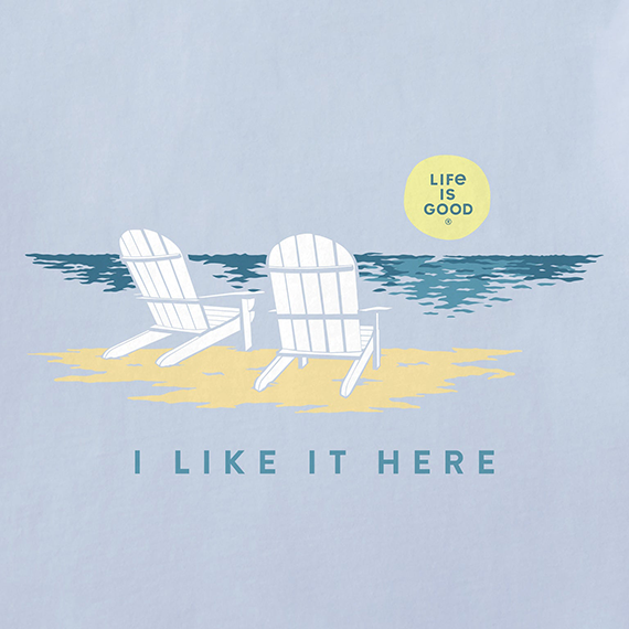 Life Is Good Women's Crusher Lite Vee - Adirondack Beach I Like It Here
