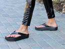 OOFOS Women's OOmega Platform Flip Flop