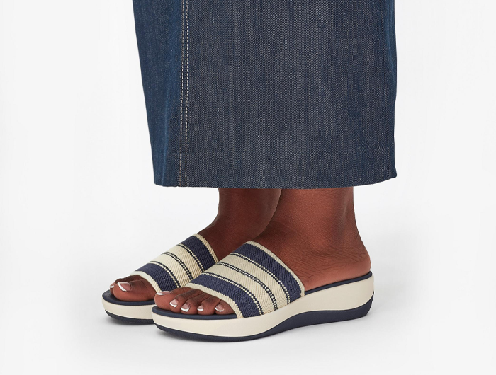 Clarks Women's Arla Hollis Slide