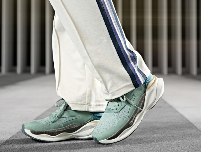 Clarks Women's Pace Sneakers