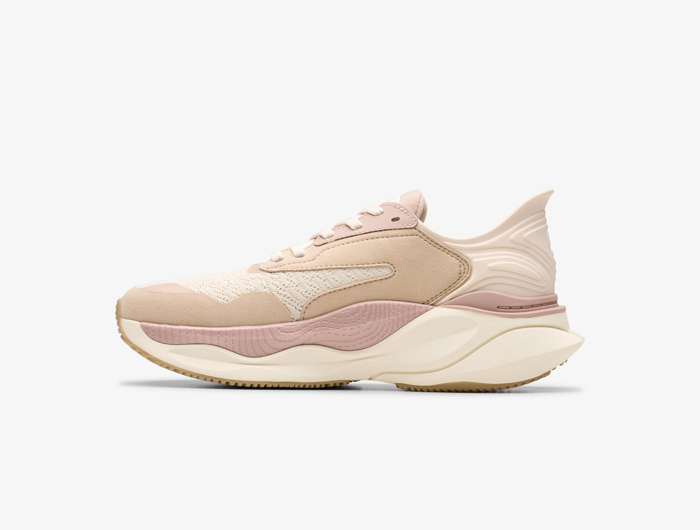 Clarks Women's Pace Sneakers