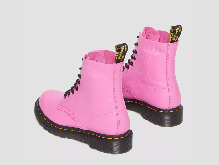 Dr. Martens Women s 1460 Pascal Virginia Leather Boots