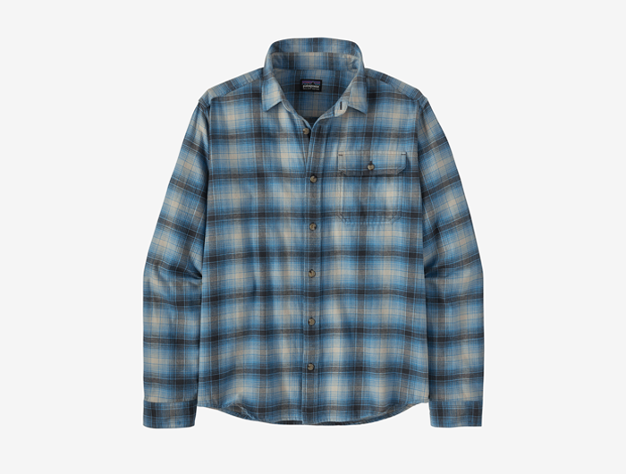 Patagonia Men's Long-Sleeved Cotton in Conversion Lightweight Fjord Flannel Shirt