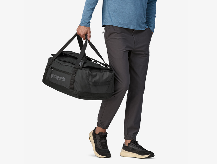 patagonia duffel 40l dimensions Amazon.com | Black Hole - New for 2024 Crafted from 100% recycled polyester ripstop with a weather Patagonia 40L Black Hole Duffel
