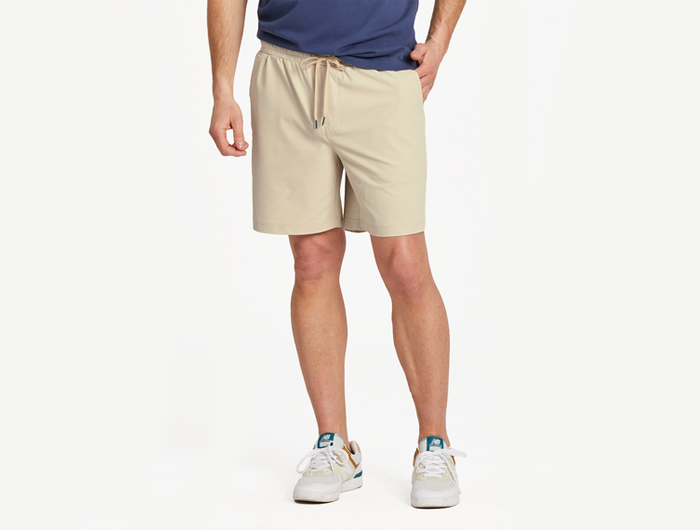 Life is Good Men's Everyday Short