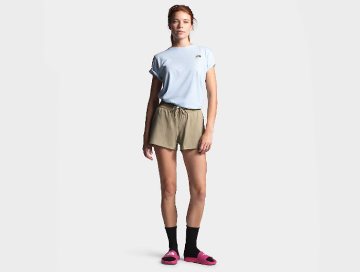 The North Face Women's Aphrodite Motion Shorts - 6"