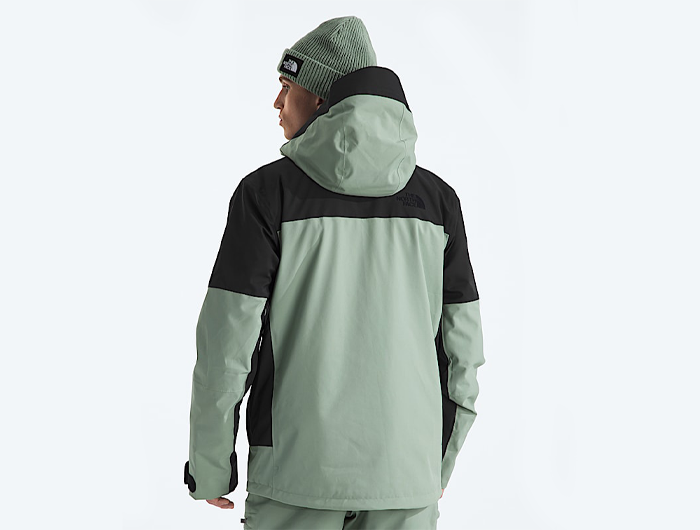 The North Face Men’s Chakal Jacket