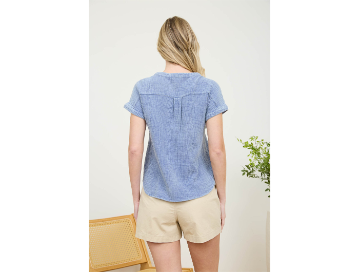 Blu Pepper Women's Crinkle Fabric Short Sleeve Henley Top