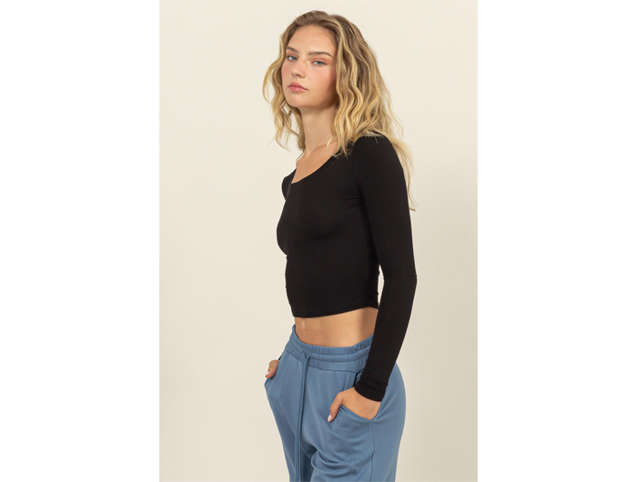 Double Zero Women's Scoop Neck Long Sleeve Crop Top