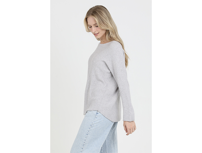 Nostalgia Women's One Size Boat Neck Sweater