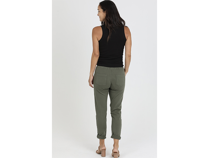 Nostalgia Women's Elastic Waist Knit Jogger