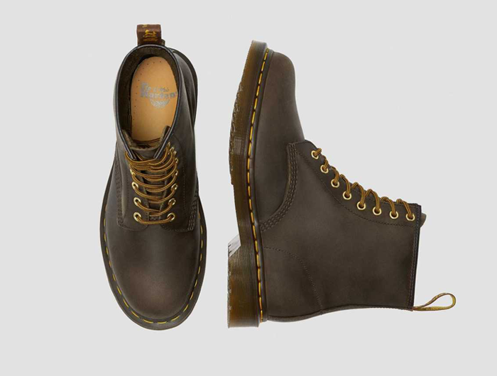 Crazy horse martens online