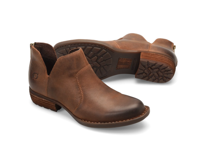 born womens dress boots Born Kerri 8.5 Women's Taupe